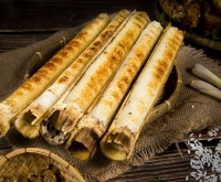 Cơm lam Gia Lai - Món quà Tây Nguyên, tinh hoa ẩm thực