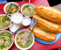 Top 5 quán bánh mì xíu mại Đà Lạt ngon chuẩn vị nên thử