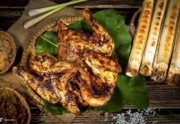 Cơm Lam Gà Nướng Măng Đen Đặc Sản Hương Vị Tây Bắc