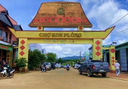 Địa chỉ thuê xe máy uy tín ở phố núi Măng Đen