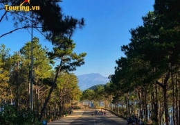 Ngắm nhìn Biển Hồ Pleiku thơ mộng từ đỉnh Chư Nâm hùng vĩ
