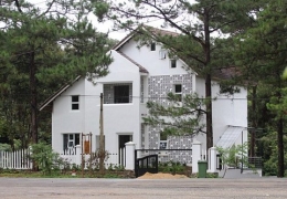 Nhà Nghỉ Măng Đen Giá Rẻ, Ưu Đãi Lớn - Nghỉ Dưỡng Thoải Mái