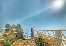 Review Bắc Thang Hỏi Ông Trời Đà Lạt: Cầu Vàng giữa lưng trời