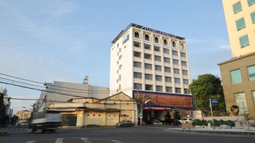 HANZ Pleiku & EM: Trải nghiệm khách sạn độc đáo tại phố núi.