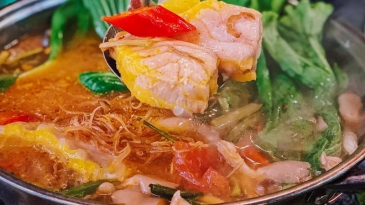 Lẩu Cá Tầm Gia Lai: Hương Vị Núi Rừng Đặc Trưng Khó Quên