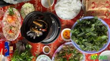 Lẩu gà lá sâm Măng Đen: Tinh hoa ẩm thực núi rừng Kon Tum