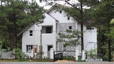 Nhà Nghỉ Măng Đen Giá Rẻ, Ưu Đãi Lớn - Nghỉ Dưỡng Thoải Mái