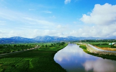 Cập nhật giá vé tham quan du thuyền trên Sông Đăk Bla hôm nay