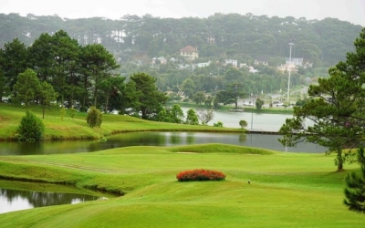 Đánh giá Sân Golf Đồi Cù Đà Lạt: Biểu tượng golf đầu tiên Việt Nam.