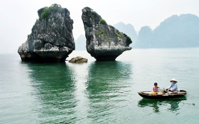 Du lịch khám phá Hạ Long
