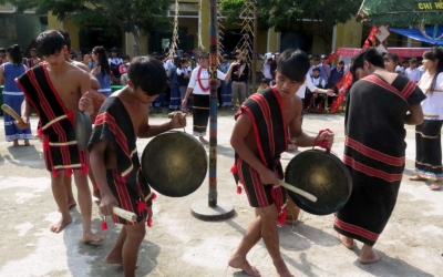 Kon Tum - Cội nguồn Văn hóa Tây Nguyên: Sử thi, cồng chiêng, bản sắc.