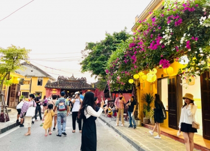 Tour Nam Định - Đà Nẵng - Huế 4 Ngày 3 Đêm