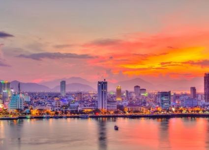 Tour Vĩnh Phúc - Đà Nẵng 3 Ngày 2 Đêm