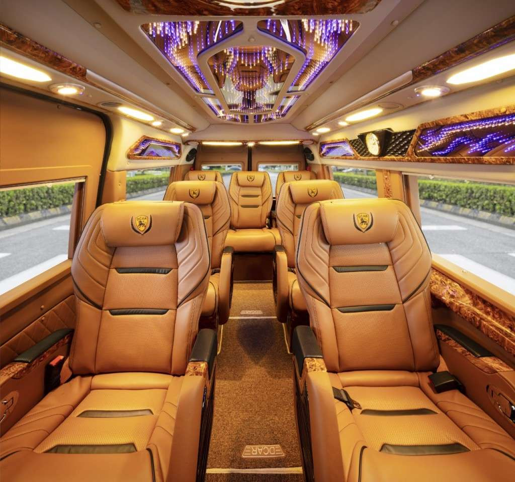 Xe khách Hương Giang Limousine