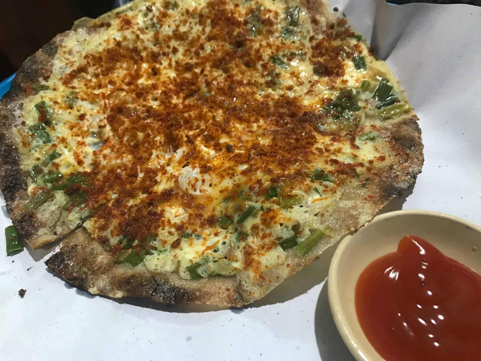 Bánh tráng nướng "Bà Khùng"