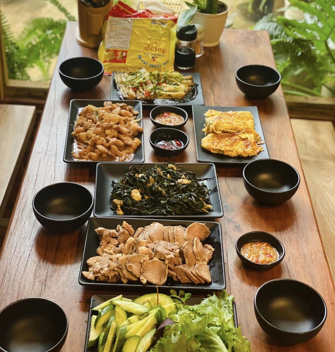 Buffet Măng Đen