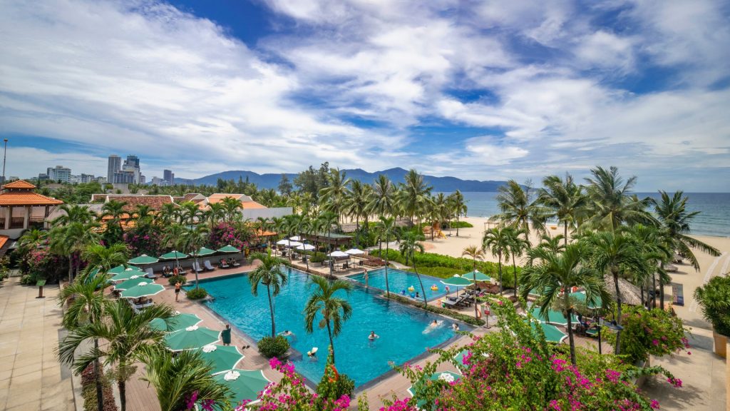 Hàng dừa bãi biển Mỹ Khê Đà Nẵng