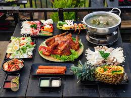 Gà nướng Lưng Chừng Đồi (Tiệm gà Lưng Chừng Đồi)