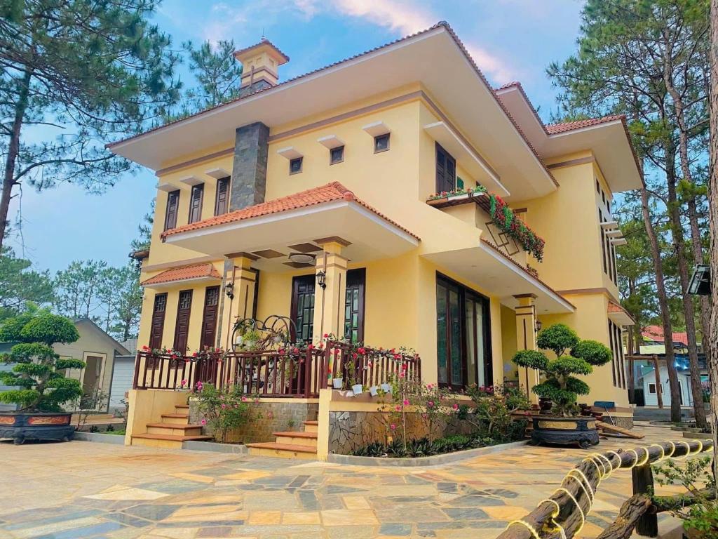  Henisi Homestay Măng Đen