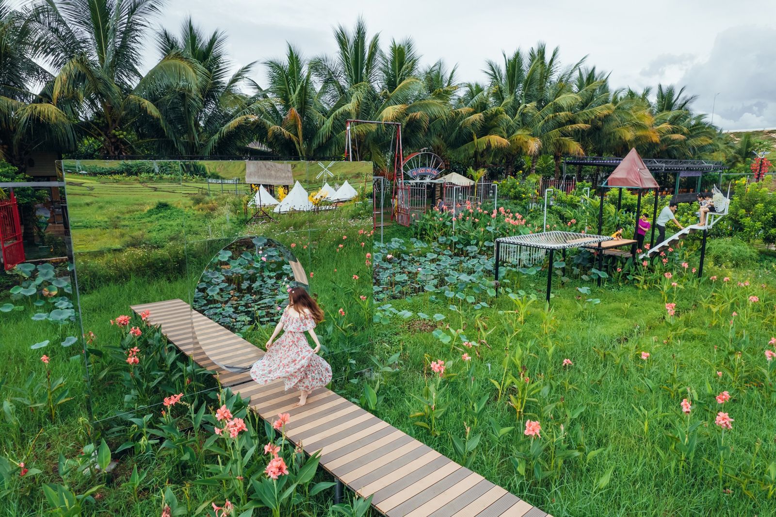 Nông trại sinh thái hồ Ea Kao