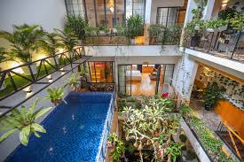 QT City Resort & Restaurant
