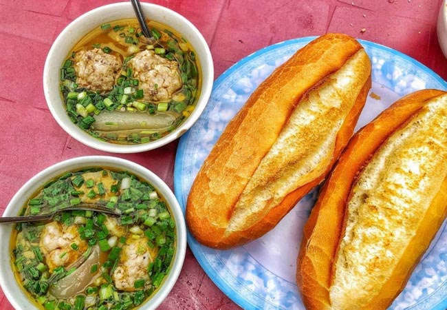 Bánh mì xíu mại Hoàng Diệu (hay Bé Linh)