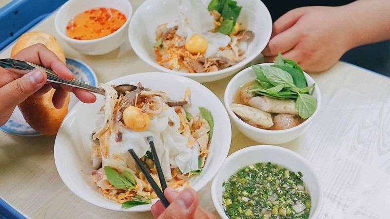 Bánh ướt lòng gà Thảo