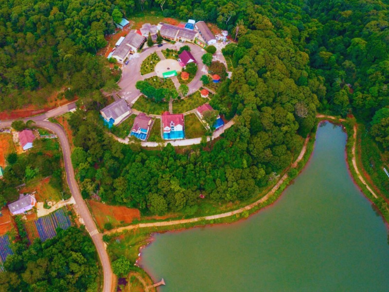 Resort Dakke Măng Đen