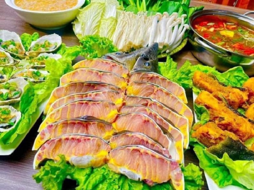 Lẩu cá tầm Gia Lai