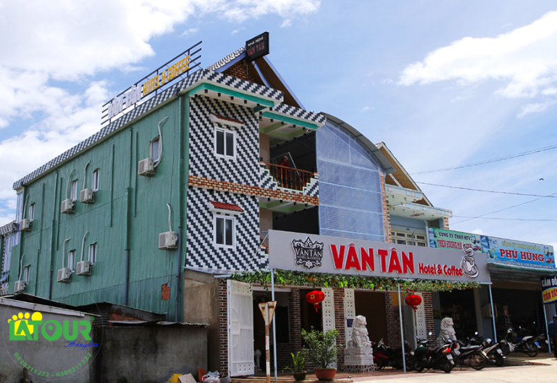 Vân Tân Hotel Măng Đen