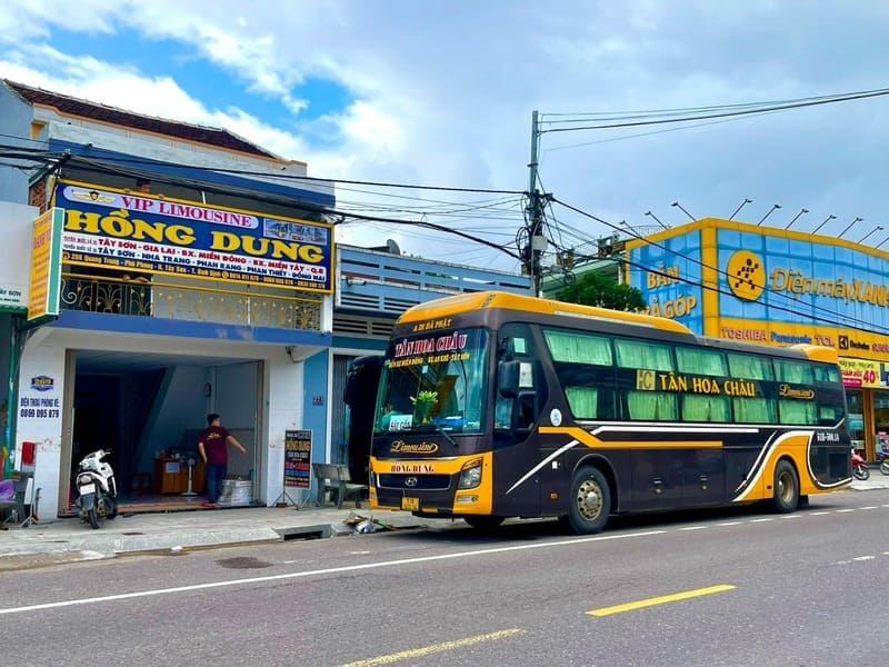 Nhà xe Hồng Dung (Tân Hoa Châu)