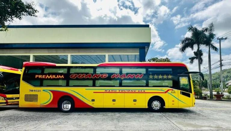 Nhà xe Quang Hạnh