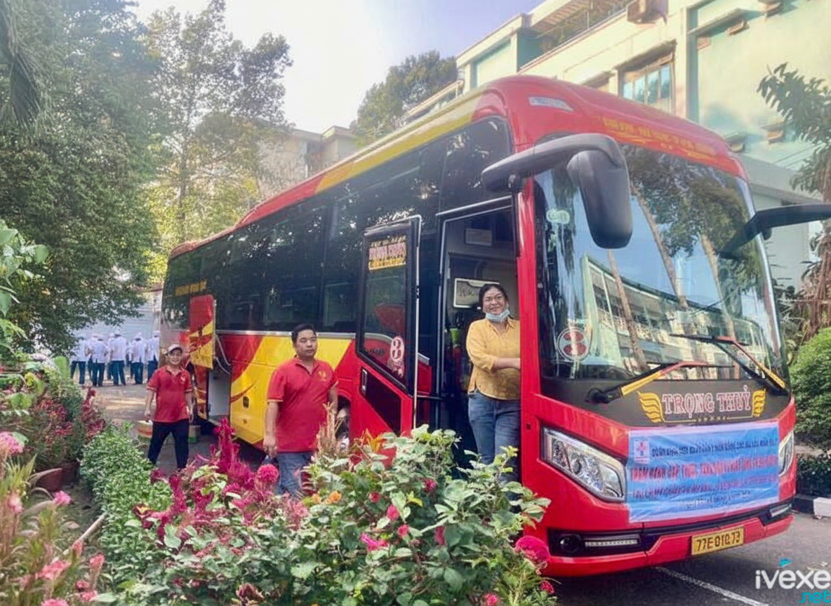 Xe Trọng Thủy Limousine