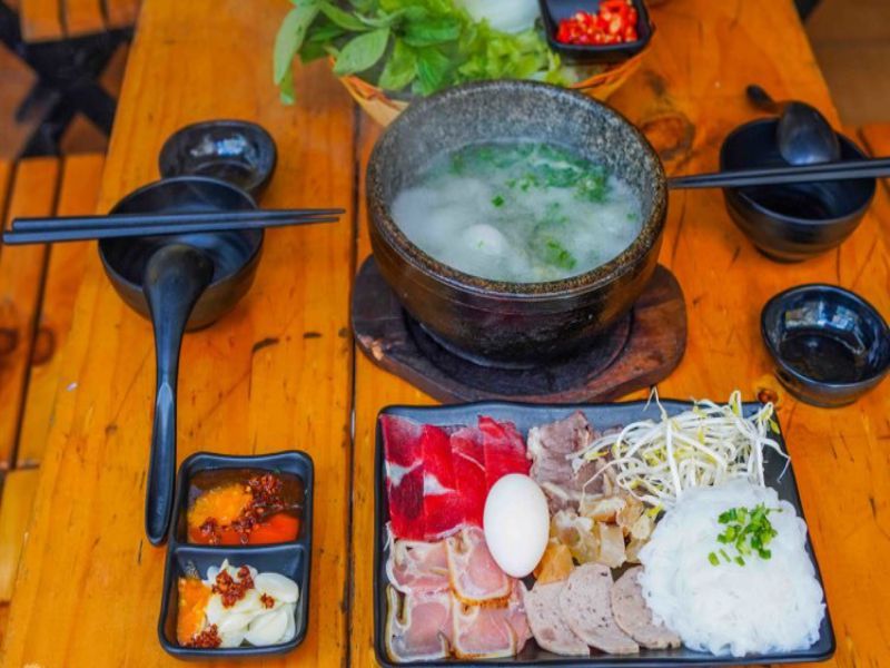 Phở Thố Đá Chu Gia