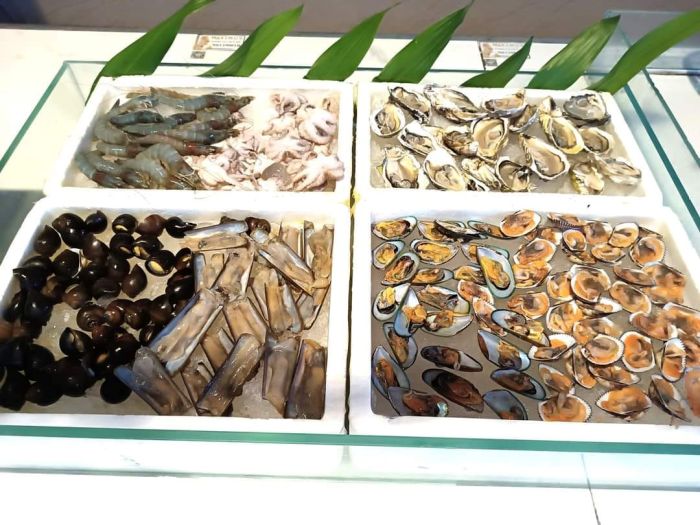 Quán Cầu Sắt Buffet