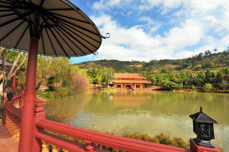 Trần Lê Gia Trang – Trúc Lâm Viên Đà Lạt