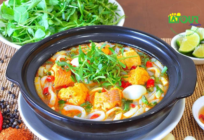 Món ngon Măng Đen - Bánh canh cá lóc Măng Đen