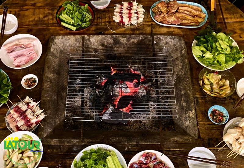 Thưởng thức đa dạng món ăn tại La Maison